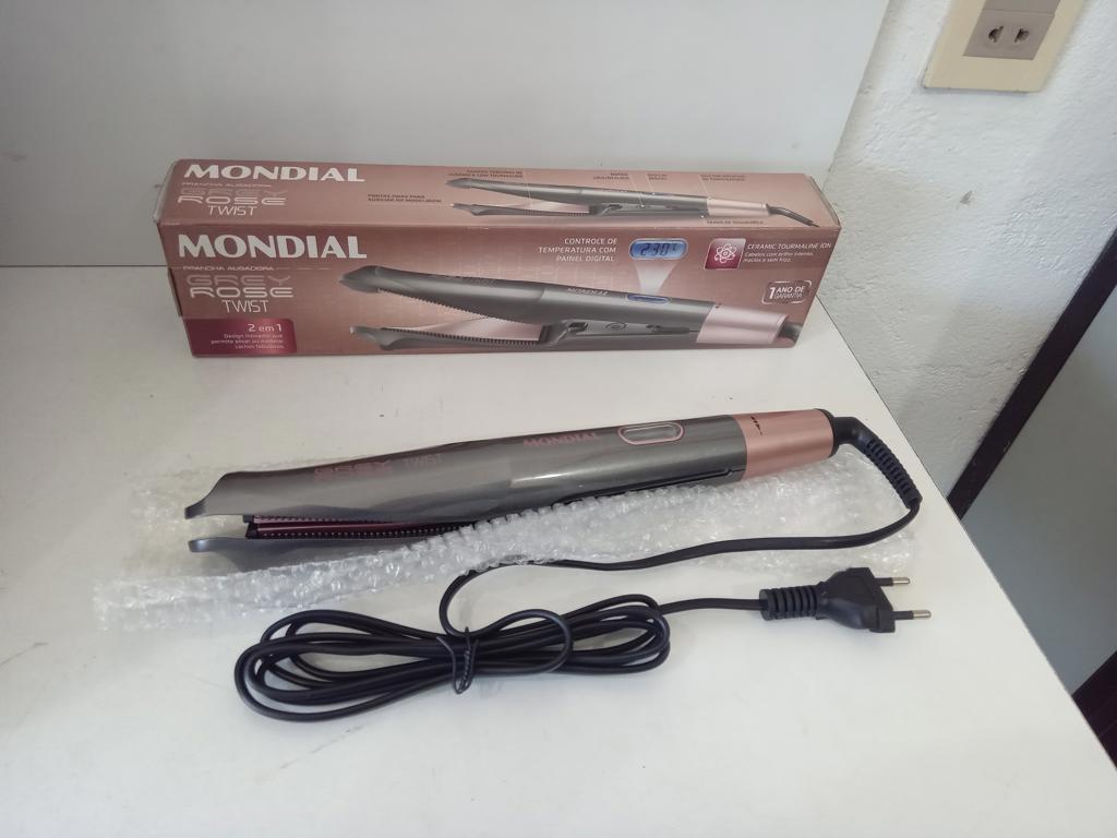 Planchita Para Cabello Marca Mondial Modelo P-29 Nuevo Sin Uso Acc Hasta 230c
