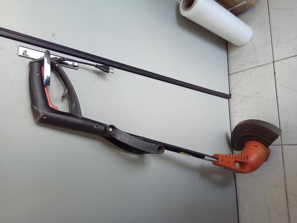 Bordeadora De Cesped Marca Tramontina Modelo Ap1000t Usado En Buen Estado Acc ProtectorNylonManija Floja