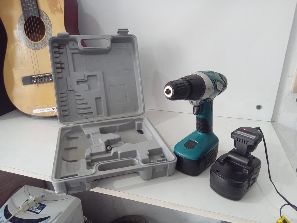 Taladro Marca Songhe Tools Modelo No Tiene Acc Taladro A Bateria Con 2 Baterias1 Cargador