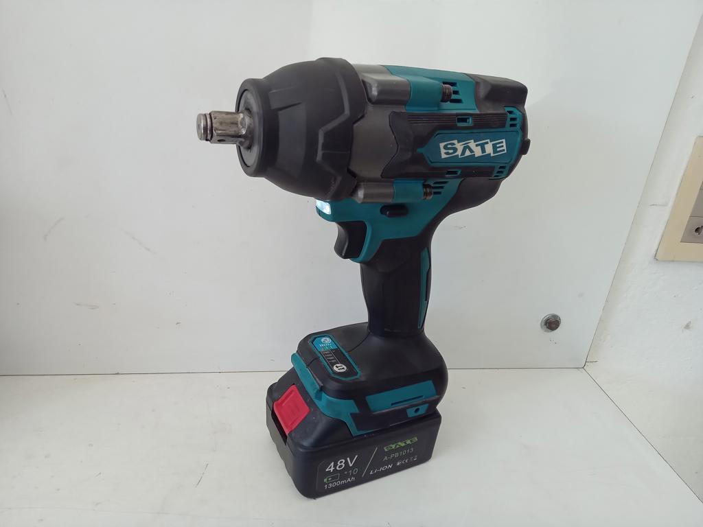 Taladro Marca Sate Modelo Atk8861 Acc 23 Llaves2 BateriasCargador