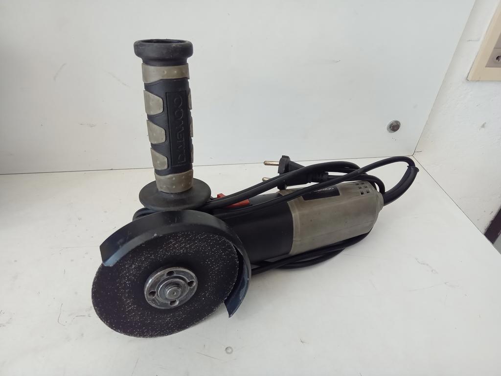 Pulidora Marca Daewoo Modelo Daa115 Tamaño Chico Usado En Buen Estado Acc ProtectorManijaDisco