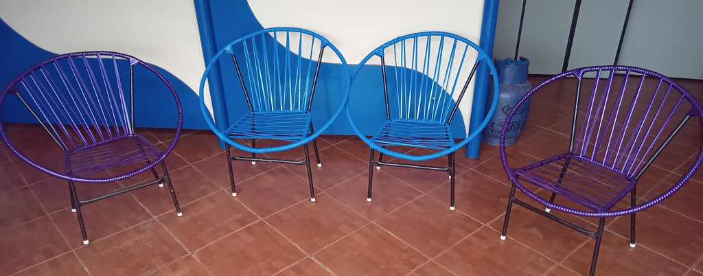 Juego De Sillones Usado En Buen Estado Acc 4 Sillones
