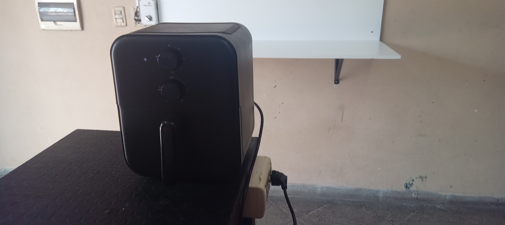Fritadora Marca Midas Modelo Mf-Tn40e Usado En Buen Estado Acc En Caja