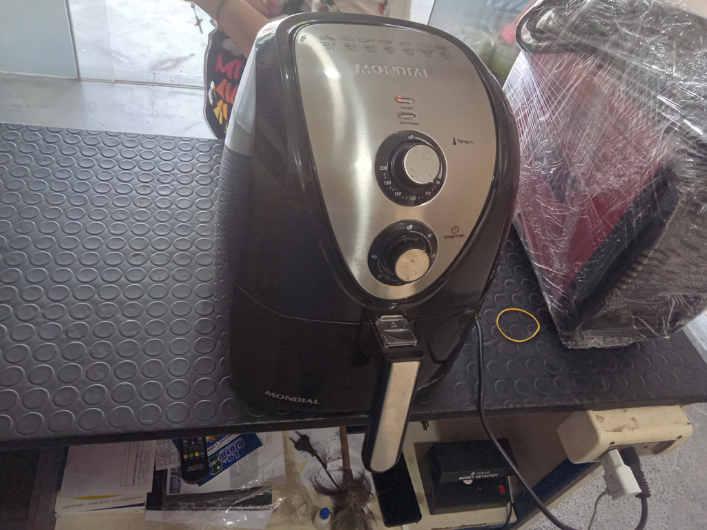 Fritadora Marca Mondial Modelo Gran Family Inox Usado En Buen Estado Acc Canasta