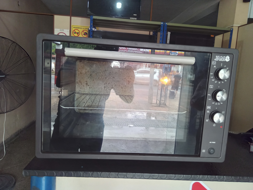 Horno Marca Jam Litros 70 Modelo He-70ng Usado Con Desgaste Acc No Tiene