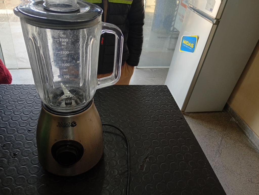Licuadora Marca Jam Jarra De Vidrio Modelo Uc-650 Velocidades Usado En Buen Estado Acc No Tiene