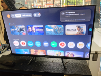 Televisor Led Smart De 32 '' Marca Tokyo Modelo Tvtokhf32gtv Con Control Usado En Buen Estado Acc Patitas
