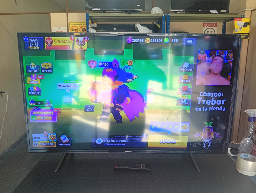 Televisor Led Smart De 43 '' Marca Samsung Modelo Un43j5202ag Con Control Usado En Buen Estado Acc Patitas