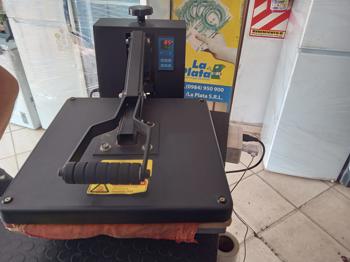 Plancha Para Sublimacion Marca Heat Press Machine Modelo Hm-38/Hm-40 Acc Con Almohadilla