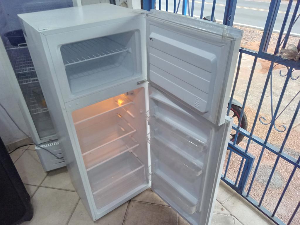Heladera Marca Midea Modelo Mdrt294fgg01 Usado En Buen Estado Litros 300 Acc Verdulera
