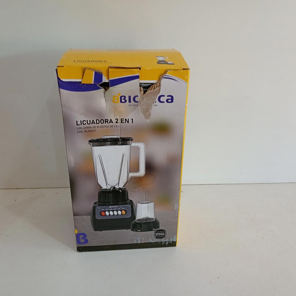 Licuadora Marca Bionica Modelo Rl150491 Velocidades Nuevo Sin Uso Acc Jarra De Plastico Caja