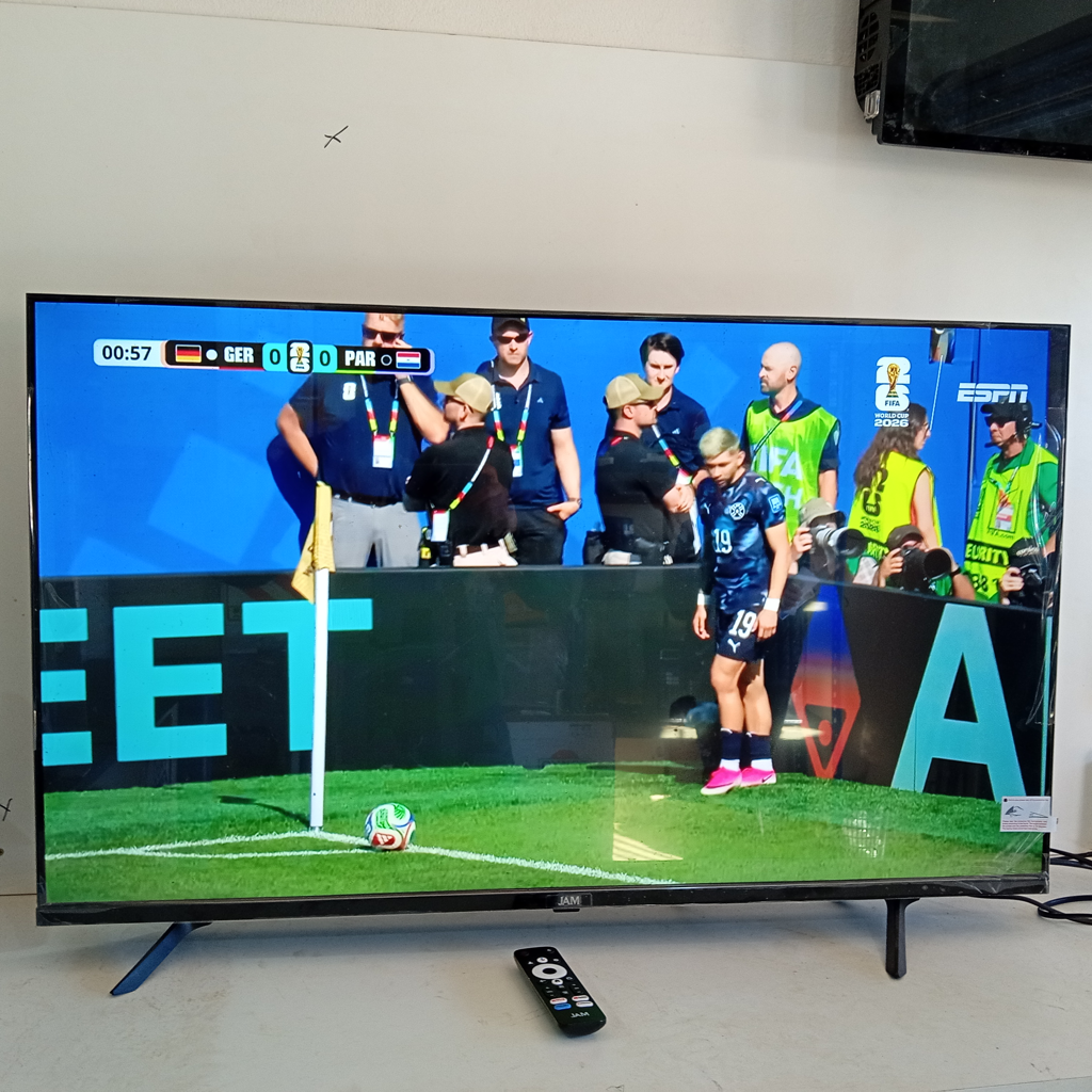 Televisor Led Smart De 43 '' Marca Jam Modelo Gtm5ultra-43gfsa Con Control Usado En Buen Estado Acc 2 Patitas
