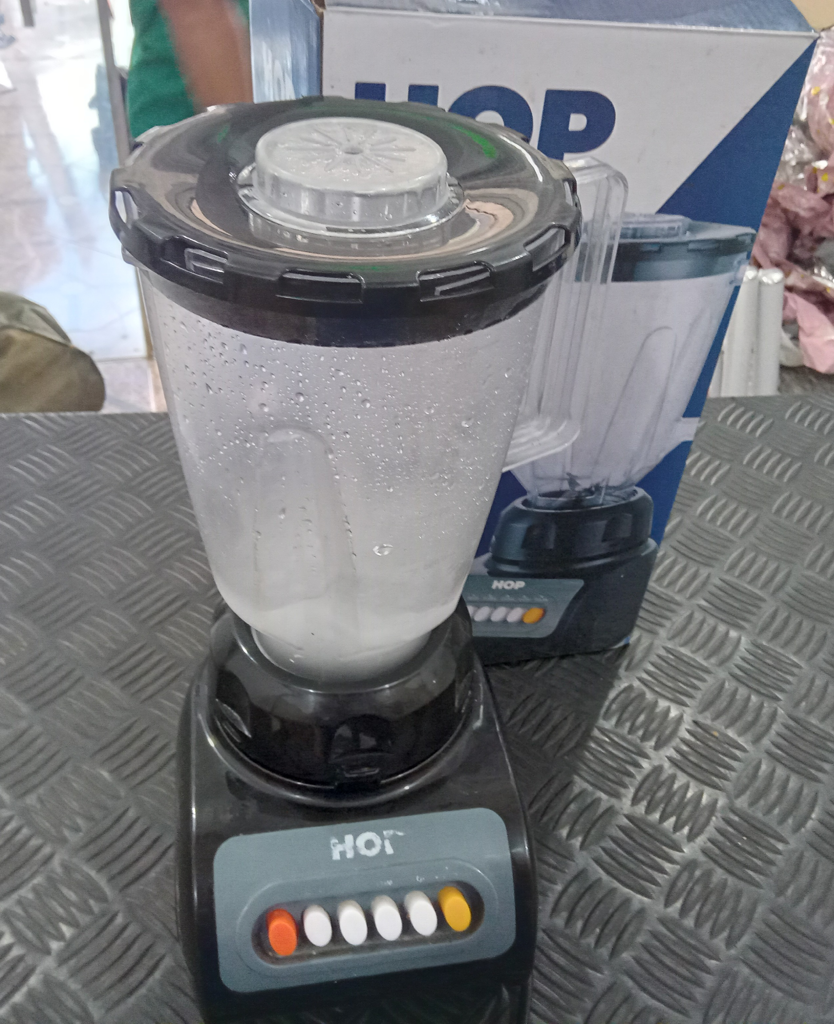 Licuadora Marca Hop Modelo Yx-999b Velocidades Usado En Buen Estado Acc Jarra De PlasticoTapa