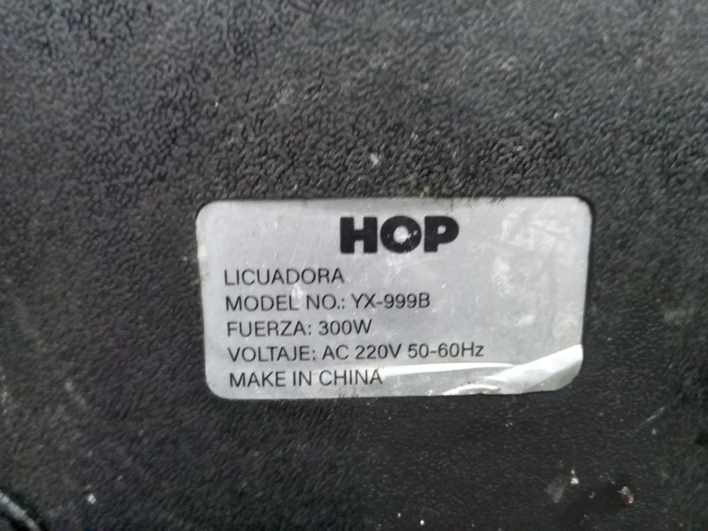 Foto 3 de Licuadora Marca Hop Modelo Yx-999b Velocidades Usado En Buen Estado Acc Jarra De PlasticoTapa