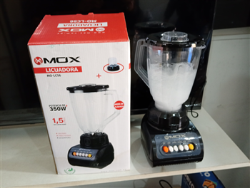 Licuadora Marca Mox Modelo No Tiene Velocidades Nuevo Sin Uso Acc Con Jarra De