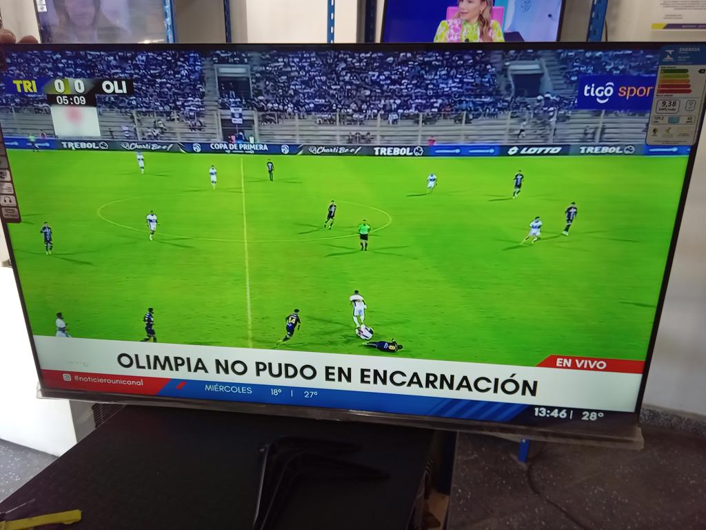 Televisor Led Smart De 43 '' Marca Tokyo Modelo Tokh43sam Con Control Usado En Buen Estado Acc PatitasCable CteCaja