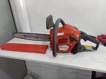 Motosierra Marca Husqvarna Modelo 120 Usado En Buen Estado Acc Espada De 16CadenaProtectorFreno