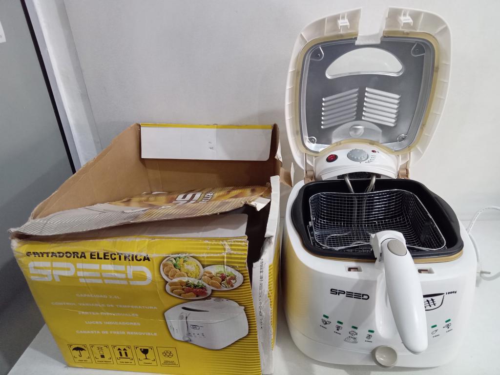 Fritadora Marca Speed Modelo Yd-Fr-02 Usado En Buen Estado Acc CanastilloEn Caja