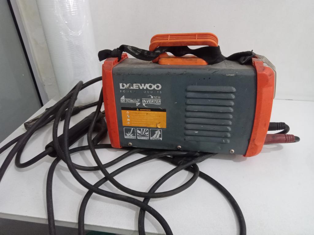Soldador Marca Daewoo Modelo Dw200mma Usado En Buen Estado Acc Pinza P/NCable Cte