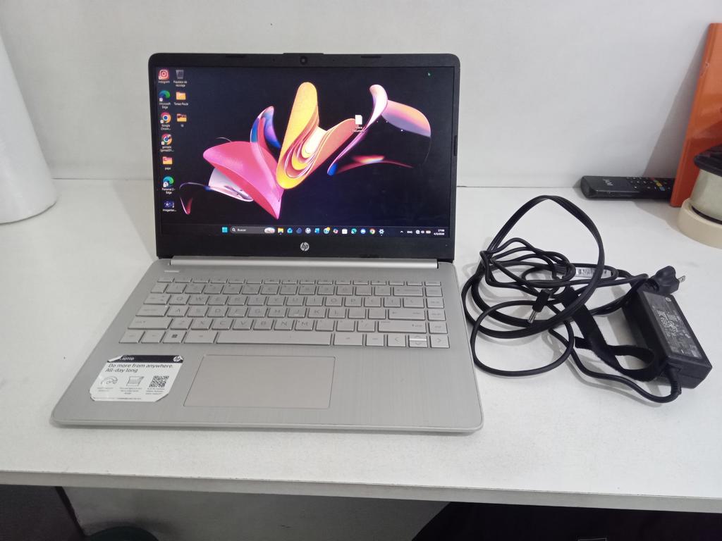 Notebook Marca Hp Modelo 14-Dq0760dx Procesador Celeron N4120 Memoria Ram 4 Gb Disco Duro 120 Gb Generacion 4 Acc Puerto Usb Hdmi