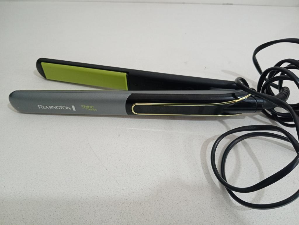 Planchita Para Cabello Marca Remington Modelo S12a Usado En Buen Estado Acc Cable Cte
