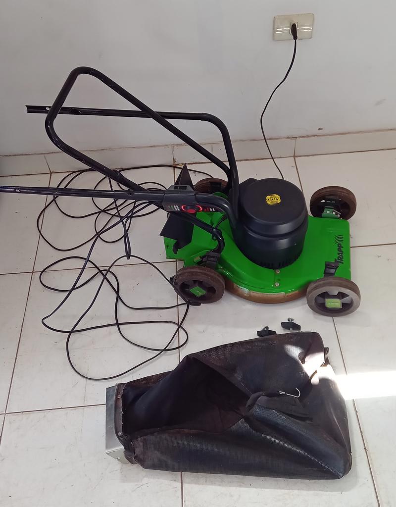 Cortadora De Cesped Marca Trapp Modelo Mc-40l Usado En Buen Estado Acc Con Bolsa De ResiduosTornillos De Soporte De La ManijaCuchillaRuedas Y Manija