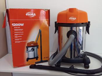 Aspiradora Marca Fama Modelo Af-6201 Usado En Buen Estado Acc Con Manguera Y Pico Un Tubo Alargado