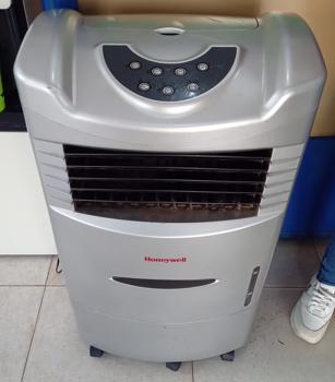 Enfriador De Ambiente Marca Honeywell Modelo Cl201ae Usado-En-Buen-Estado Acc Compartimiento Para Hielo Y Agua