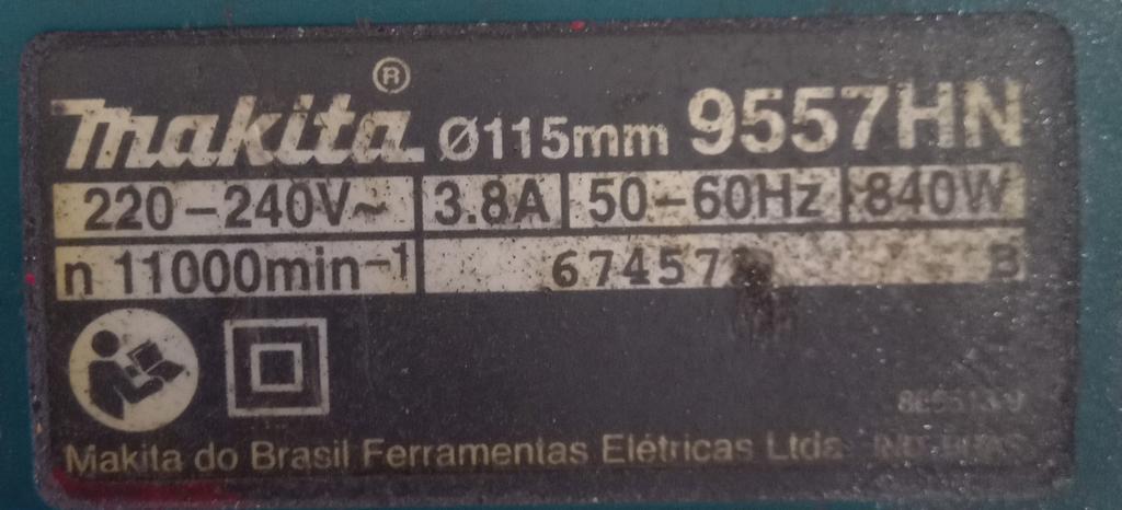 Foto 3 de Pulidora Marca Makita Modelo 9557hn Tamaño Pequeño Usado En Buen Estado Acc Con Disco