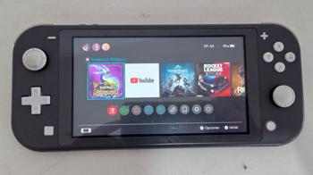 Nintendo Switch Marca Nintendo Modelo Hdh-001 Memoria Ram 4 Gb Almacenamiento Interno 32 Gb Acc Con Tarjeta Sd De 32 Gb