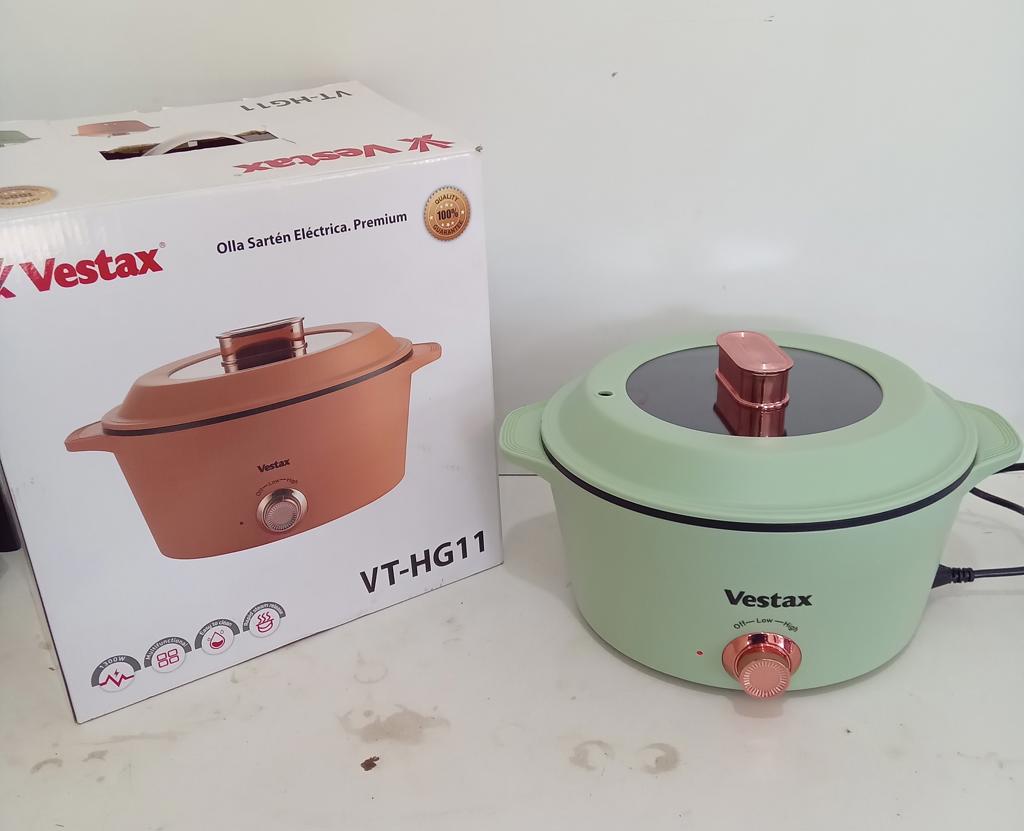 Olla Marca Vestax Modelo Vt-Hg11 Nuevo Sin Uso Con Tapa De Plastico Tipo Convencional Acc Cable Power