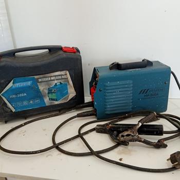 Soldador Marca Astermaq Modelo Hm-300a Usado En Buen Estado Acc Con Pinza Negativo Y PositivoCable Power