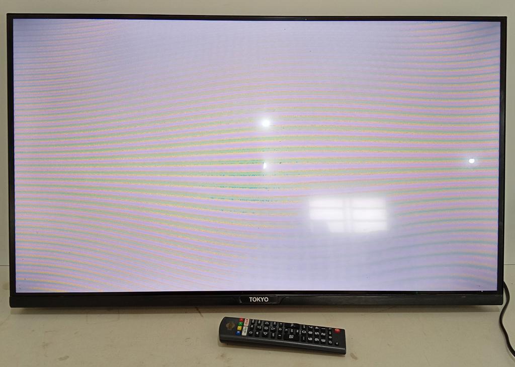 Televisor Led Smart De 32 '' Marca Tokyo Modelo Tvtokhf32wb Con Control Usado En Buen Estado Acc Con Cable Power
