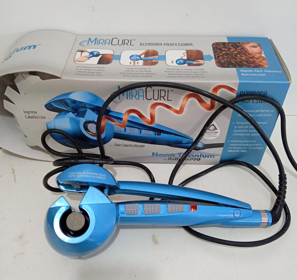 Ondulador Para Cabello Marca Babyliss Modelo Babntmc1py Usado En Buen Estado Con Cable Power Acc No Tiene