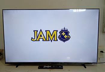 Televisor Led Smart De 43 '' Marca Jam Modelo Ultrasgtm-43gfs Con Control Usado En Buen Estado Acc Con Par De Patitas Y Cable Power