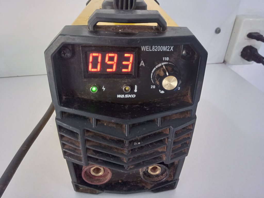 Soldador Marca Wasko Modelo Wel8200m2x Usado En Buen Estado Acc Pinza Negativo Y Pocitiv
