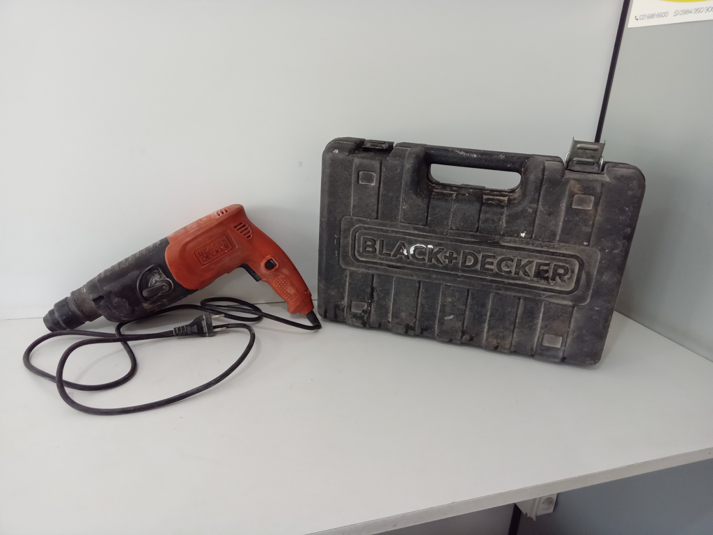 Taladro Marca Black Y Decker Modelo Kd620-B2 Usado Con Desgaste Acc Cable CteTipo Martillete