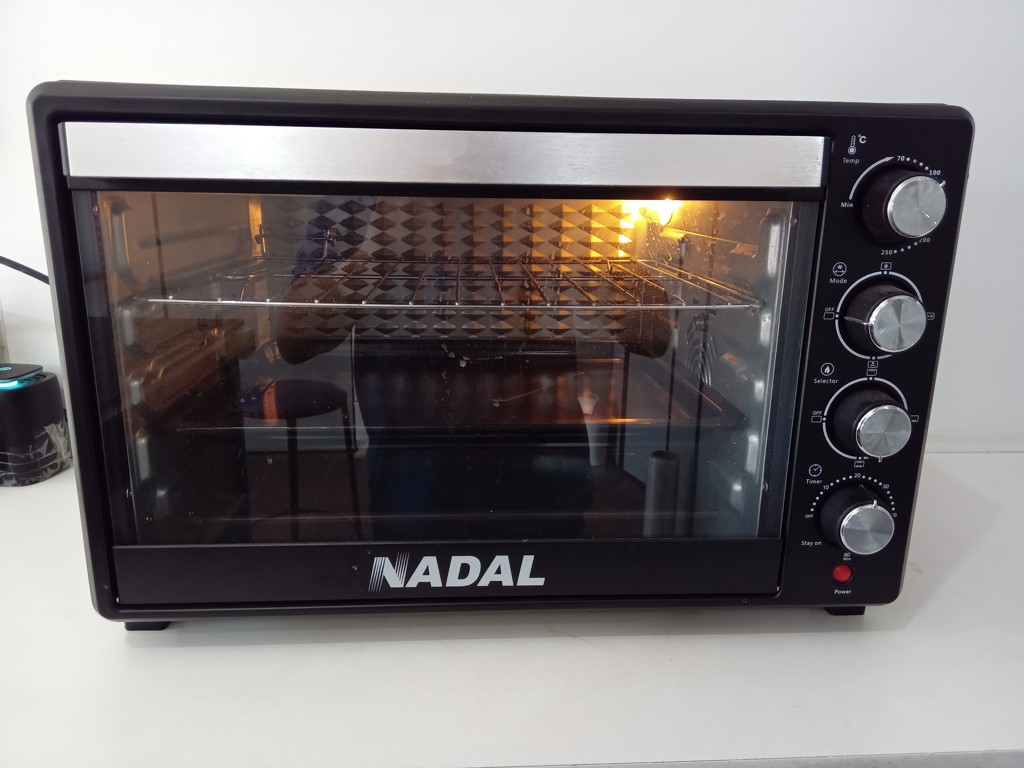 Horno Marca Nadal Litros 50 Modelo Hen50l2024 Nro Usado Con Desgaste Acc 1parrilla1bandejaLuz Interna