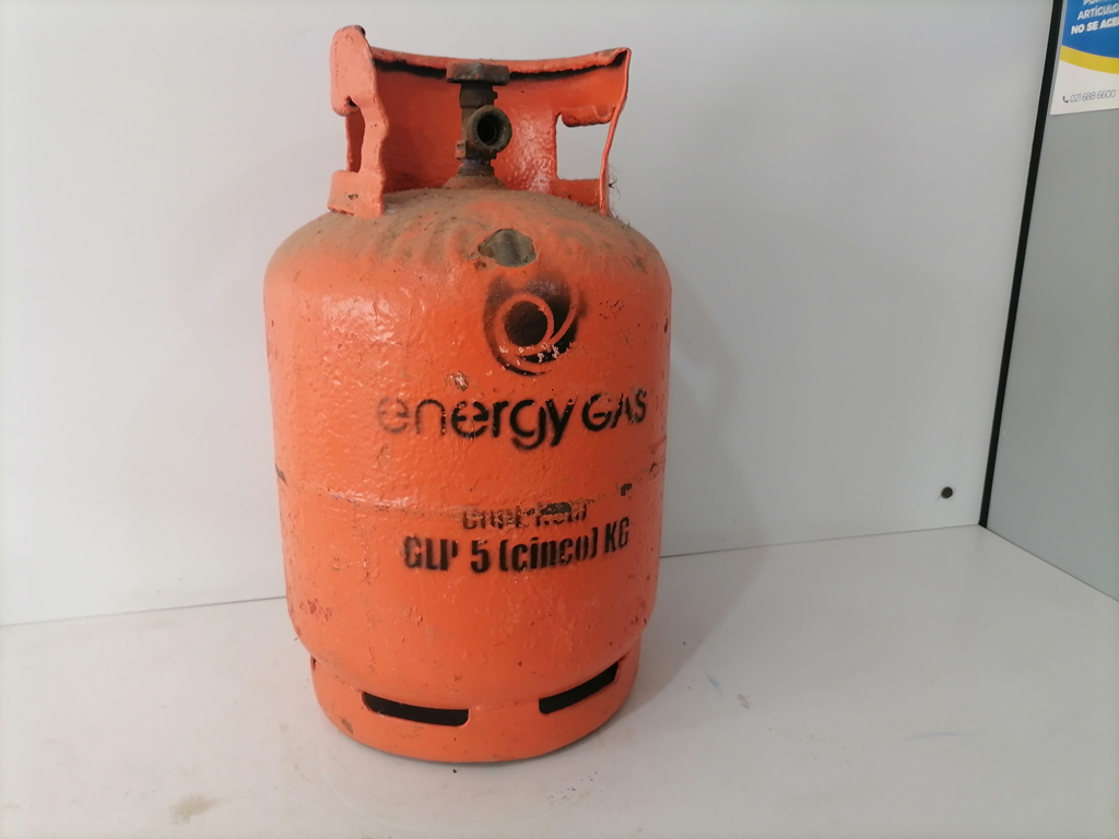 Garrafa Cap 10 Kg. Marca Energy Gas Nro Usado En Buen Estado Color Naranja Acc No Tiene
