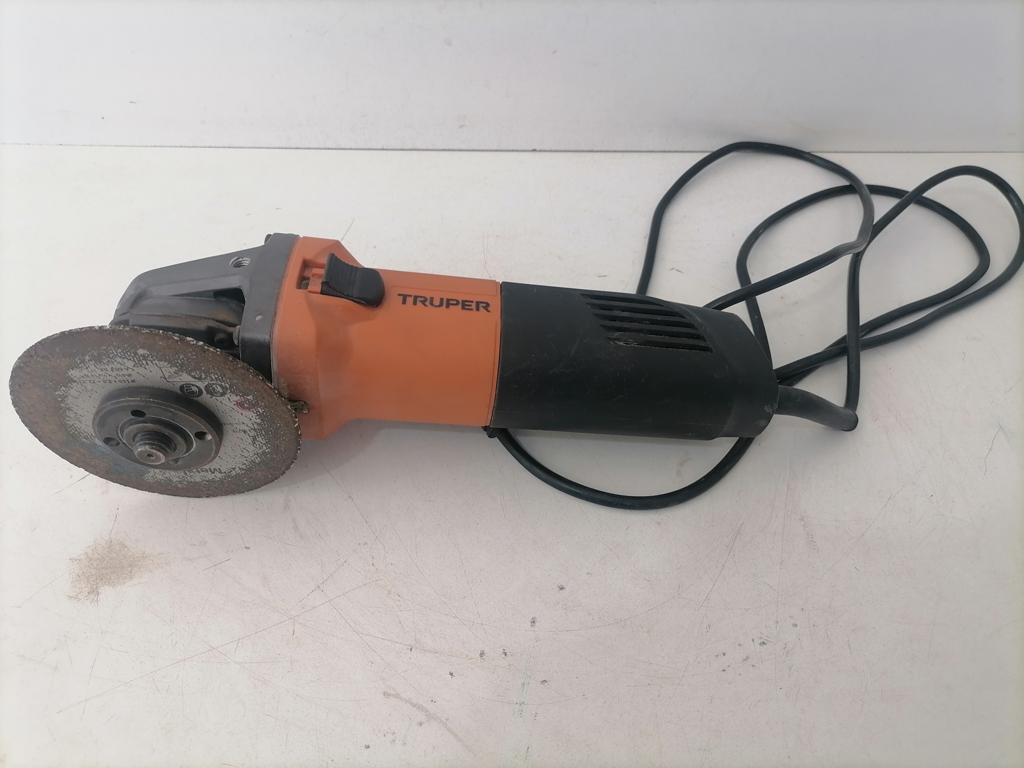 Pulidora Marca Truper Modelo Esma-4-1/2a-2 Tamaño Pequeño Usado En Buen Estado Acc Disco
