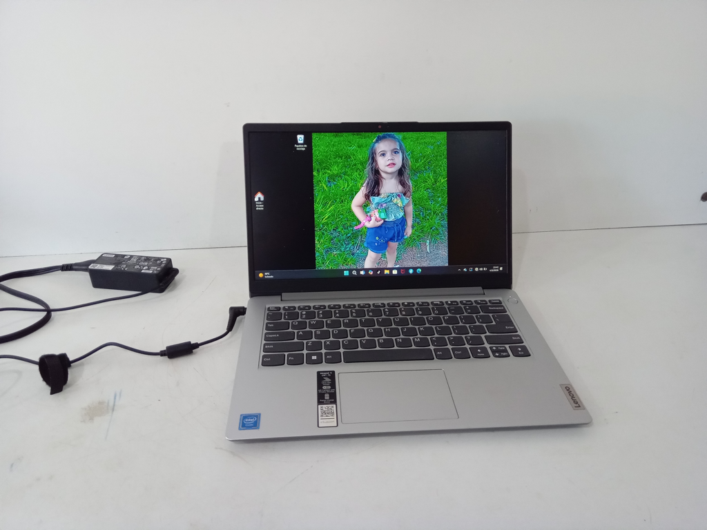 Notebook Marca Llenovo Modelo Name Ideapad Procesador Intel Celron N4020 Memoria Ram 4 Gb Disco Duro 120 Gb Generacion 1 Acc Cable Cte Con Transformador