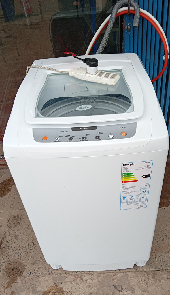 Lavarropas Cap 7 Kg. Marca Gafa Modelo Digi Fit Blanco Usado En Buen Estado Acc Manguera De Carga1manguera De Desague1tapa De Vidrio