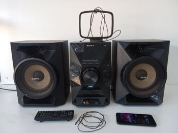 Equipo De Sonido Marca Sony Con Control Modelo Hcd-Ecl77bt Usado En Buen Estado Acc: Con 2 Antenas Una Para Am Y Otra Para Fm Comentario: Bt Radio Cd Usb