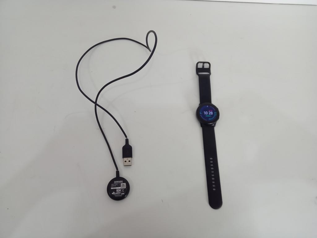 Reloj Para Caballero Marca Samsung Galaxy Watch Modelo Sm-R500 Usado En Buen Estado Acc Con Su Base Para Cargar