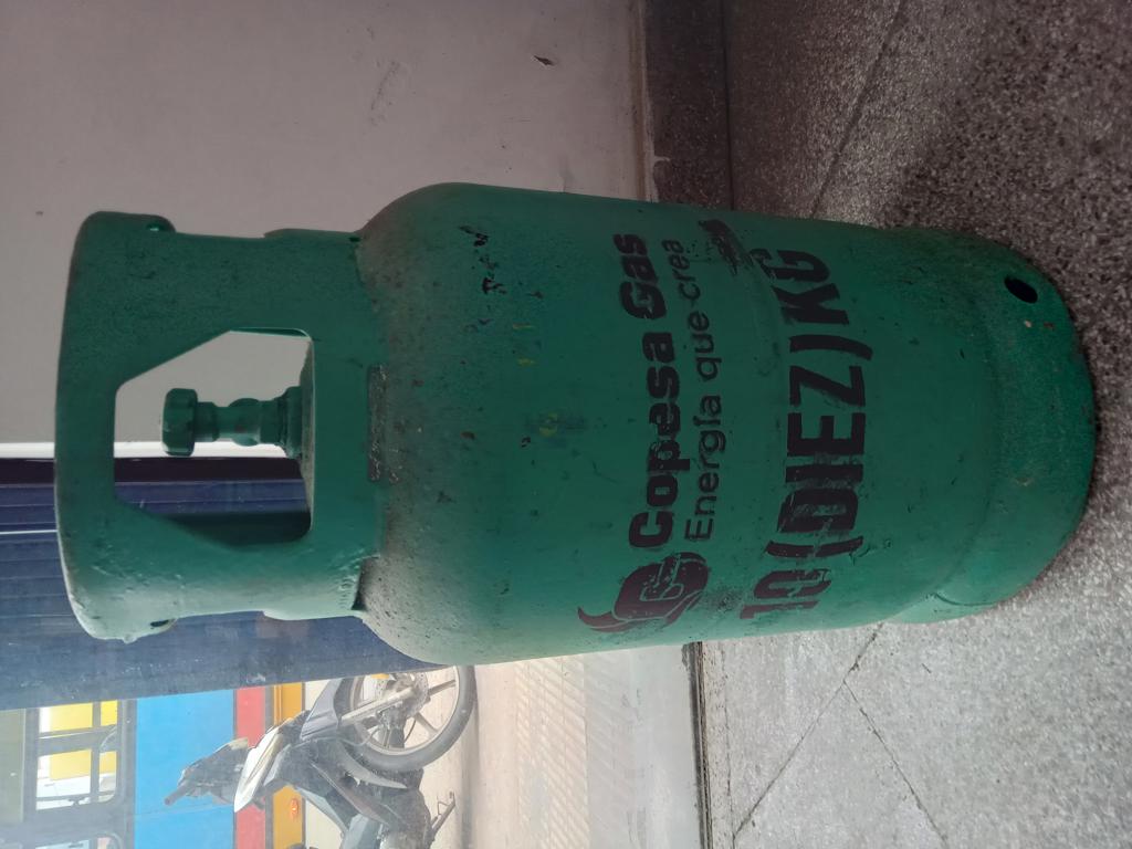 Garrafa Cap 10 Kg. Marca Copesa Gas Usado En Buen Estado Color Verde Acc No Tiene