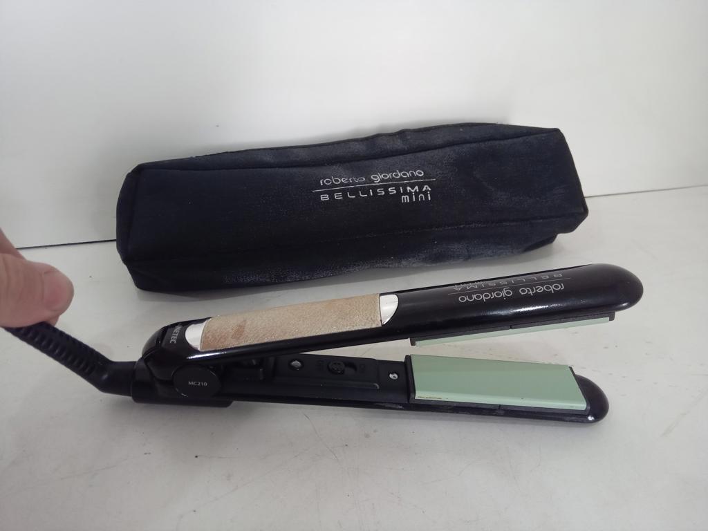 Planchita Para Cabello Marca Imetec Modelo Roberto Giordano Bellisima Mini Usado En Buen Estado Acc No Tiene