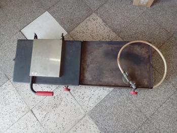 Plancha Hamburguesera Marca Progas Modelo No Tiene Usado En Buen Estado Acc Conexion A GasC/ Tapa2 Perillas