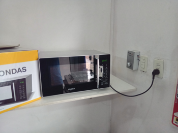 Microondas Marca Whirlpool Modelo Wmg25szim Usado En Buen Estado Acc No Tiene