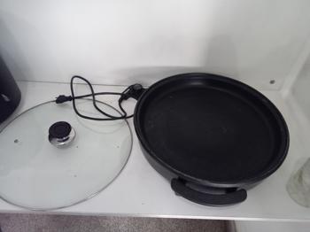 Olla Marca Premier Modelo Ed-3690 Usado En Buen Estado Con Cable Corriente Con Regulador De Temperatura Tipo Inducción Acc Con Tapa De Vidrio