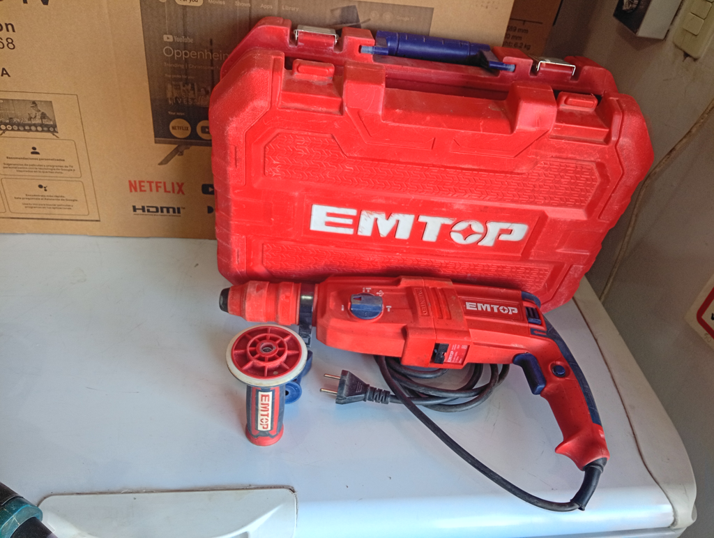 Taladro Marca Emptop Modelo Erhrl802 Usado En Buen Estado Acc Con Manija